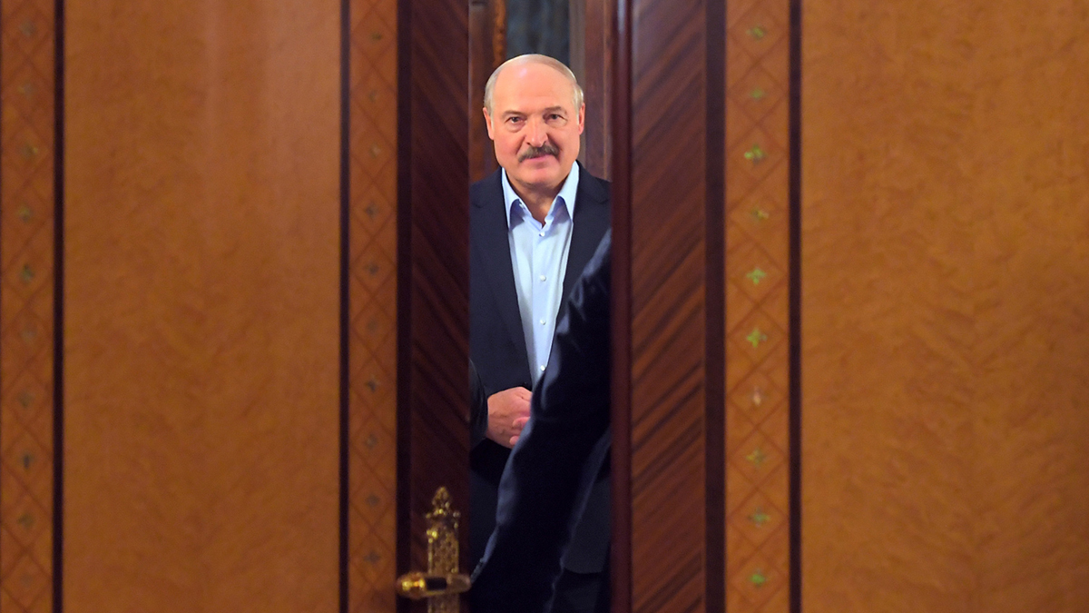 «Левада-центр»: большинство россиян считает, что Лукашенко честно выиграл выборы